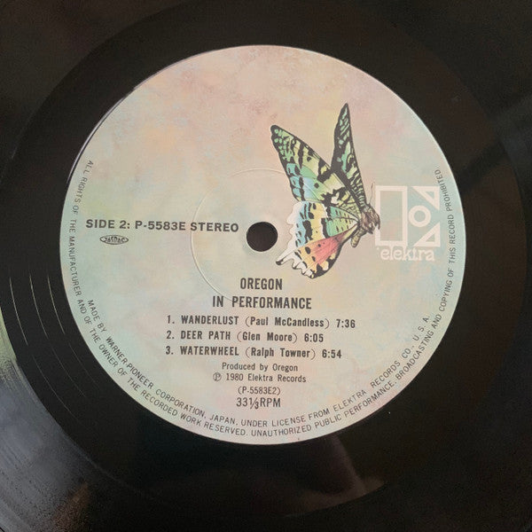 Oregon - In Performance (2xVinyl, LP, Album) Very Good Plus (VG+) / Very Good Plus (VG+)