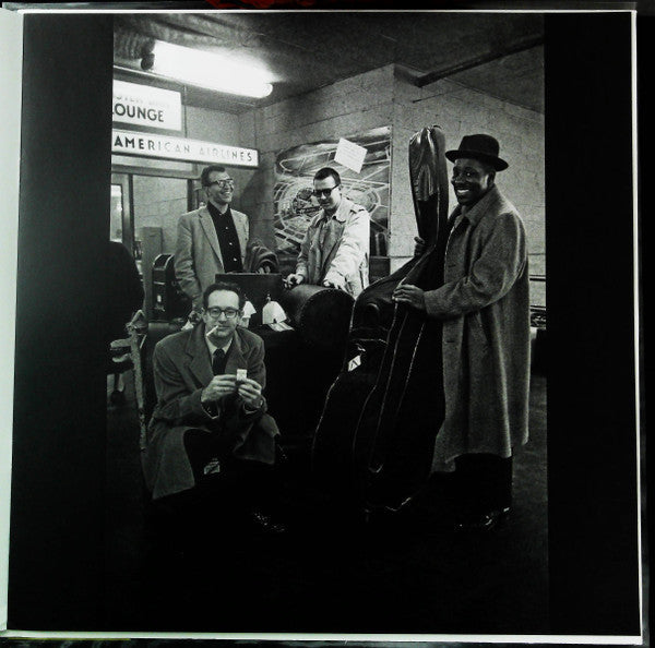 The Dave Brubeck Quartet - Time Out (Vinyl, LP, Album, Reissue, Stereo) Very Good Plus (VG+) / Good Plus (G+)
