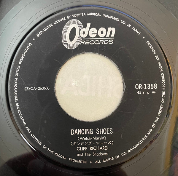 Cliff Richard & The Shadows - Summer Holiday (Vinyl, 7", 45 RPM, Single) Very Good (VG) / Very Good (VG)