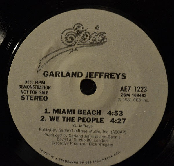 Garland Jeffreys - Escape Artist (Vinyl, Vinyl, LP, Album, 7", EP, 33 ⅓ RPM, Promo) Good Plus (G+) / Very Good (VG)