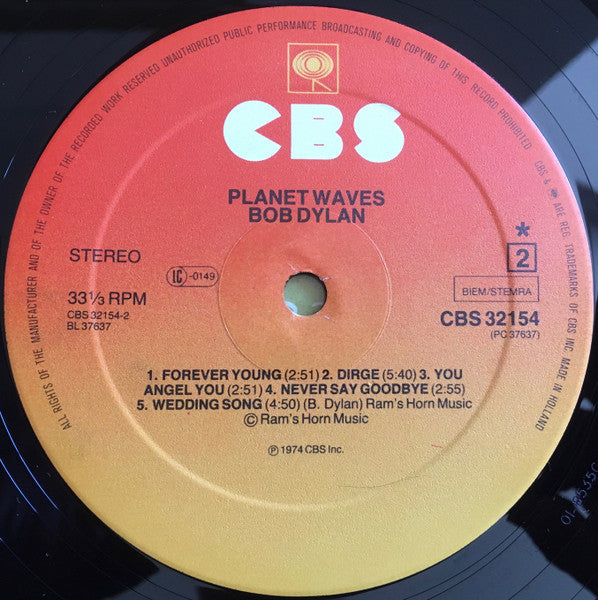 Bob Dylan - Planet Waves (Vinyl, LP, Album, Reissue, Repress, Stereo) Very Good Plus (VG+) / Very Good Plus (VG+)