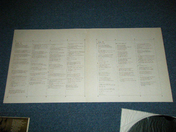 Barbi Benton - Something New (Vinyl, LP, Album) Very Good Plus (VG+) / Very Good Plus (VG+)