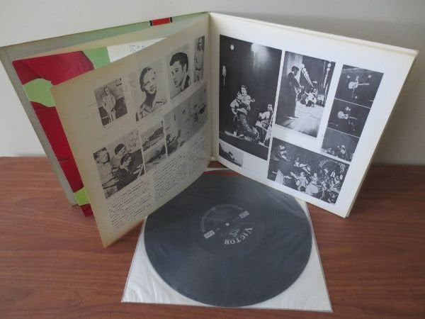 Elvis Presley - Elvis' Golden Story - Volume 1 (Vinyl, LP, Compilation, Stereo) Very Good (VG) / Very Good Plus (VG+)