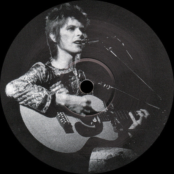 David Bowie - Santa Monica '72 (2xVinyl, LP, Album, Partially Unofficial, Remastered, Stereo) Very Good (VG) / Very Good Plus (VG+)