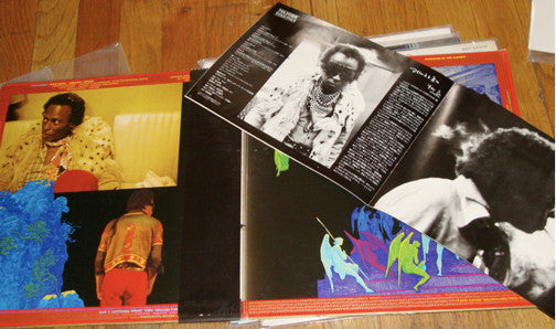 Miles Davis - Agharta = アガルタの凱歌 (2xVinyl, LP, Album, Stereo) Very Good Plus (VG+) / Near Mint (NM or M-)