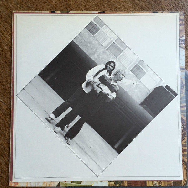 Nicolette Larson - Nicolette (Vinyl, LP, Album) Very Good Plus (VG+) / Very Good Plus (VG+)