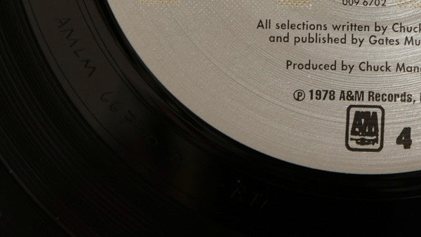 Chuck Mangione - Children Of Sanchez (2xVinyl, LP, Album, Reissue, Remastered) Near Mint (NM or M-) / Near Mint (NM or M-)