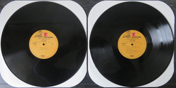Neil Young - Journey Through The Past (2xVinyl, LP, Album) Very Good Plus (VG+) / Very Good Plus (VG+)