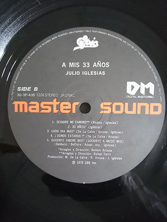 Julio Iglesias - A Mis 33 Años (Vinyl, LP, Album) Very Good Plus (VG+) / Good Plus (G+)