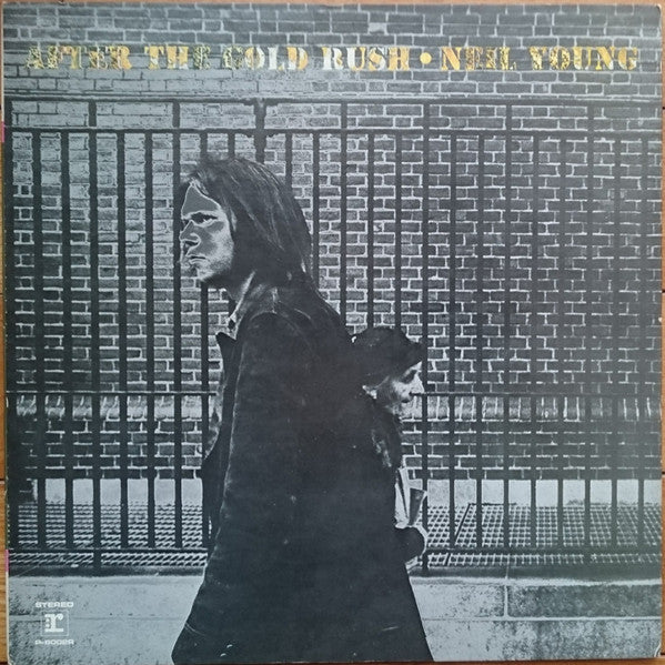 Neil Young - After The Gold Rush (Vinyl, LP, Album) Very Good Plus (VG+) / Near Mint (NM or M-)
