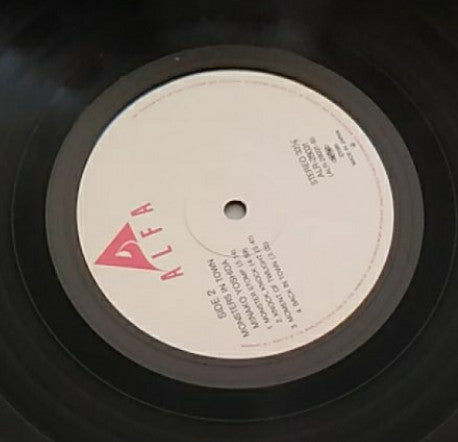 Minako Yoshida - Monsters In Town (Vinyl, LP, Album, Reissue) Near Mint (NM or M-) / Very Good Plus (VG+)