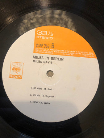Miles Davis - Miles In Berlin (Vinyl, LP, Album, Promo, Reissue) Very Good Plus (VG+) / Good Plus (G+)