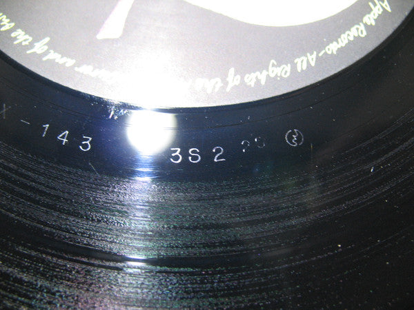 The Beatles - Beatles For Sale (Vinyl, LP, Album, Reissue, Stereo) Very Good (VG) / Very Good Plus (VG+)