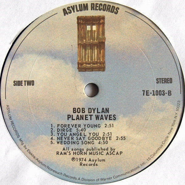 Bob Dylan - Planet Waves (Vinyl, LP, Album, Stereo) Good Plus (G+) / Good Plus (G+)