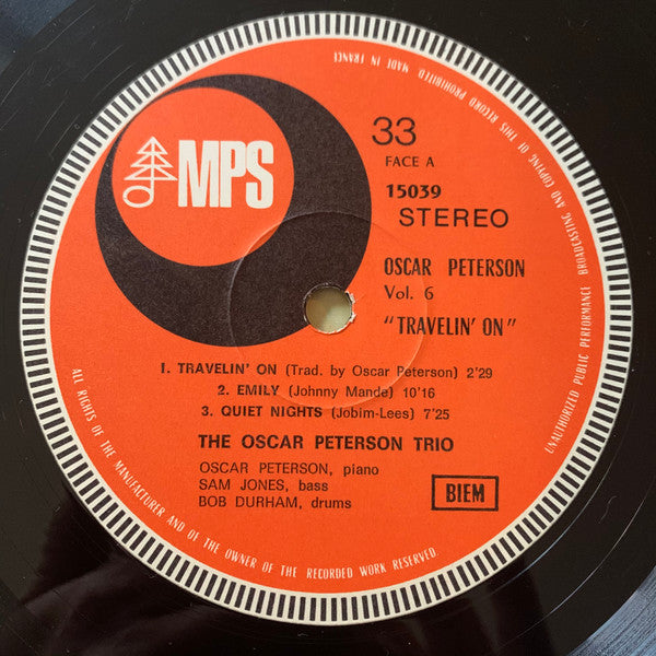 The Oscar Peterson Trio - Travelin' On (Vinyl, LP, Album, Stereo) Near Mint (NM or M-) / Very Good Plus (VG+)