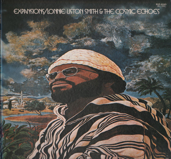 Lonnie Liston Smith And The Cosmic Echoes - Expansions (Vinyl, LP, Album, Stereo) Near Mint (NM or M-) / Very Good Plus (VG+)