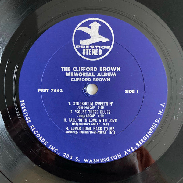 Clifford Brown - The Clifford Brown Memorial Album (Vinyl, LP, Compilation, Reissue, Remastered, Stereo) Very Good Plus (VG+) / Very Good Plus (VG+)
