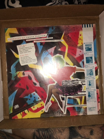Bette Midler - No Frills (Vinyl, LP, Album) Very Good Plus (VG+) / Very Good Plus (VG+)