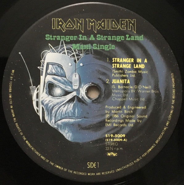 Iron Maiden - Stranger In A Strange Land (Vinyl, 12", 33 ⅓ RPM, Maxi-Single, Etched, Reissue) Very Good Plus (VG+) / Very Good Plus (VG+)