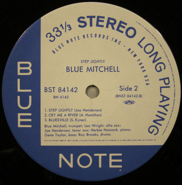 Blue Mitchell - Step Lightly (Vinyl, LP, Album, Limited Edition, Reissue) Near Mint (NM or M-) / Near Mint (NM or M-)