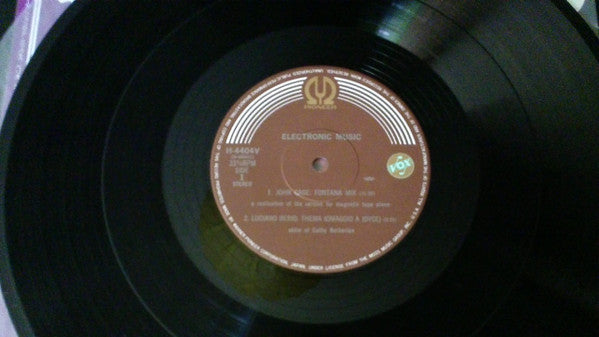 John Cage - Electronic Music = テープ音楽集 (Vinyl, LP) Very Good Plus (VG+) / Very Good Plus (VG+)