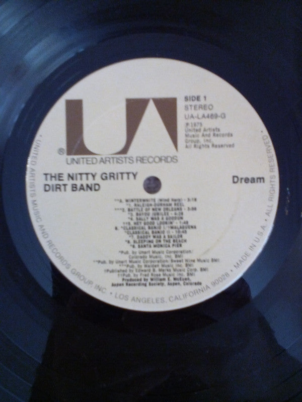 Nitty Gritty Dirt Band - Dream (Vinyl, LP, Album) Very Good Plus (VG+) / Very Good (VG)