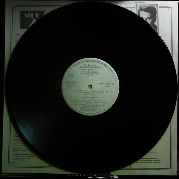 Various - Live Dancing In Al Capone's Ballroom - Die Grosse Nonstop-Party Mit 28 Originalen (Vinyl, LP, Compilation, Promo) Very Good Plus (VG+) / Very Good Plus (VG+)