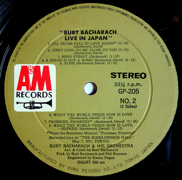 Burt Bacharach - Live In Japan (Vinyl, LP, Album, Stereo) Very Good (VG) / Very Good Plus (VG+)