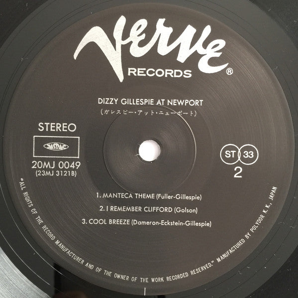 Dizzy Gillespie - At Newport (Vinyl, LP, Album, Reissue, Stereo) Very Good Plus (VG+) / Very Good Plus (VG+)