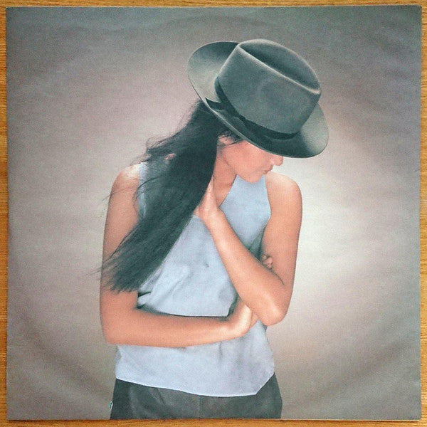 Anri (2) - Bi・Ki・Ni = ビ・キ・ニ (Vinyl, LP, Album, Stereo) Very Good (VG) / Very Good Plus (VG+)