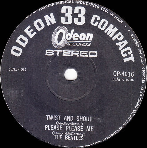 The Beatles - Twist And Shout (Vinyl, 7", 33 ⅓ RPM) Very Good Plus (VG+) / Good Plus (G+)