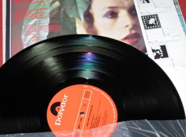 Brian Eno - Here Come The Warm Jets (Vinyl, LP, Album, Reissue) Near Mint (NM or M-) / Very Good (VG)