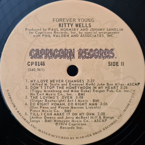 Kitty Wells - Forever Young (Vinyl, LP, Album) Very Good Plus (VG+) / Very Good Plus (VG+)