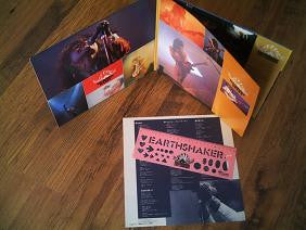 Earthshaker - Live In Budohkan (2xVinyl, LP, Album) Very Good (VG) / Very Good Plus (VG+)