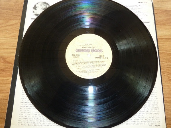 Bonnie Bramlett - It's Time (Vinyl, LP, Album) Very Good Plus (VG+) / Very Good (VG)