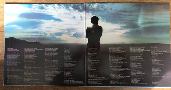 Milton Nascimento - Milton (Vinyl, LP, Album) Very Good (VG) / Very Good (VG)