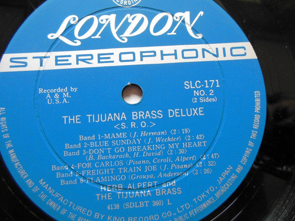 Herb Alpert &amp; The Tijuana Brass - The Tijuana Brass Deluxe<s. r. o.> (Vinyl, LP, Stereo) Very Good Plus (VG+) / Very Good Plus (VG+)</s.>