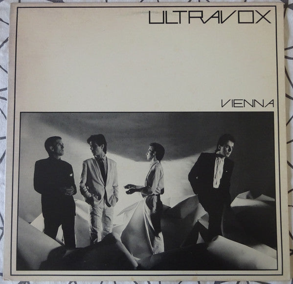 Ultravox - Vienna (Vinyl, LP, Album, Stereo) Good Plus (G+) / Good Plus (G+)