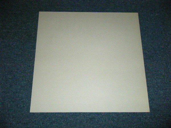 Larry Carlton - Friends (Vinyl, LP, Album) Very Good Plus (VG+) / Very Good (VG)