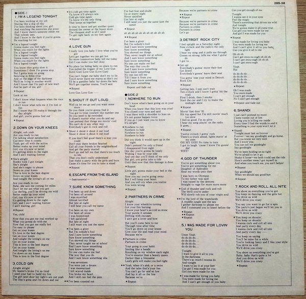 Kiss - Killers (Vinyl, LP, Compilation, Stereo) Very Good Plus (VG+) / Very Good (VG)