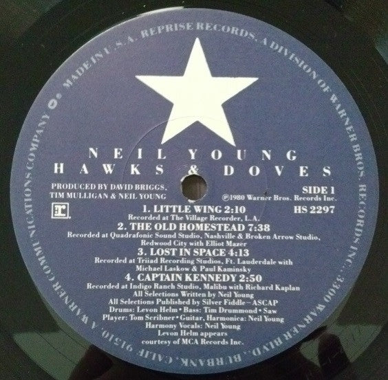 Neil Young - Hawks & Doves (Vinyl, LP, Album, Stereo) Very Good (VG) / Very Good Plus (VG+)