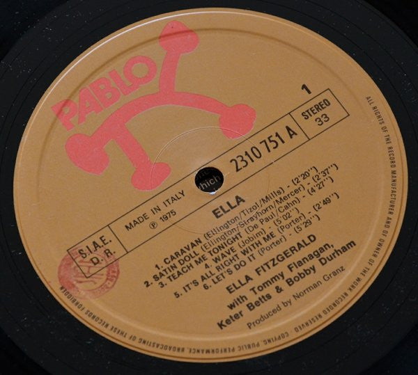 Ella Fitzgerald - Ella Fitzgerald At The Montreux Jazz Festival 1975 (Vinyl, LP, Album) Very Good Plus (VG+) / Good Plus (G+)