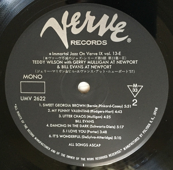 Teddy Wilson Trio - At Newport (Vinyl, LP, Album, Reissue, Mono) Very Good (VG) / Very Good (VG)