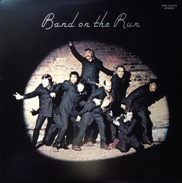Wings (2) - Band On The Run (Vinyl, LP, Album, Reissue, Stereo) Very Good Plus (VG+) / Very Good (VG)