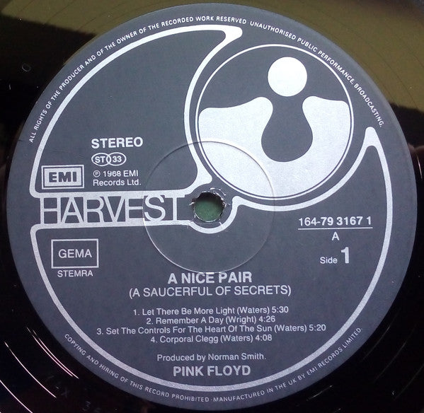 Pink Floyd - A Nice Pair (2xVinyl, LP, Compilation, Reissue, Stereo) Very Good (VG) / Very Good Plus (VG+)