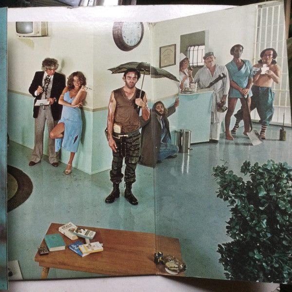 Alice Cooper (2) - From The Inside = 閉ざされた世界 (Vinyl, LP, Album, Promo, Stereo) Very Good Plus (VG+) / Very Good Plus (VG+)