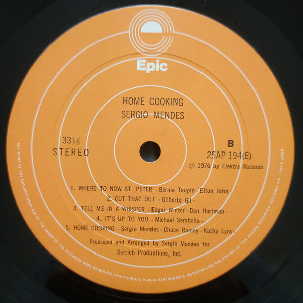 Sérgio Mendes & Brasil '77 - Home Cooking (Vinyl, LP, Album, Stereo) Very Good Plus (VG+) / Very Good Plus (VG+)
