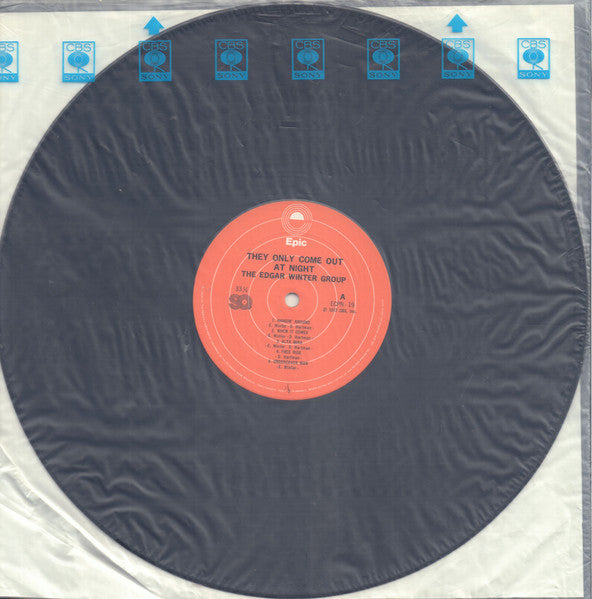 The Edgar Winter Group - They Only Come Out At Night (Vinyl, LP, Album, Quadraphonic) Very Good Plus (VG+) / Very Good (VG)