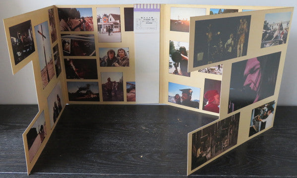 Neil Young - Journey Through The Past (2xVinyl, LP, Album) Very Good Plus (VG+) / Very Good Plus (VG+)