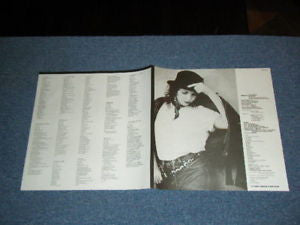 Pat Benatar - Wide Awake In Dreamland (Vinyl, LP, Album, Promo) Near Mint (NM or M-) / Very Good (VG)